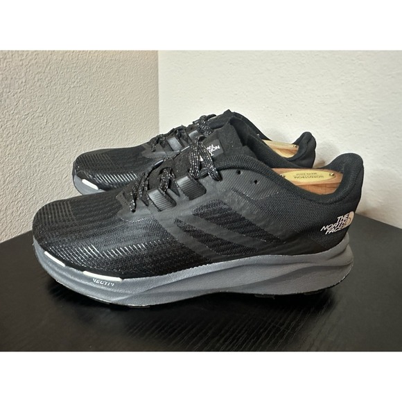 THE NORTH FACE Women's VECTIV Eminus Trail Running Shoe Black White Size 8.5 - Picture 5 of 10